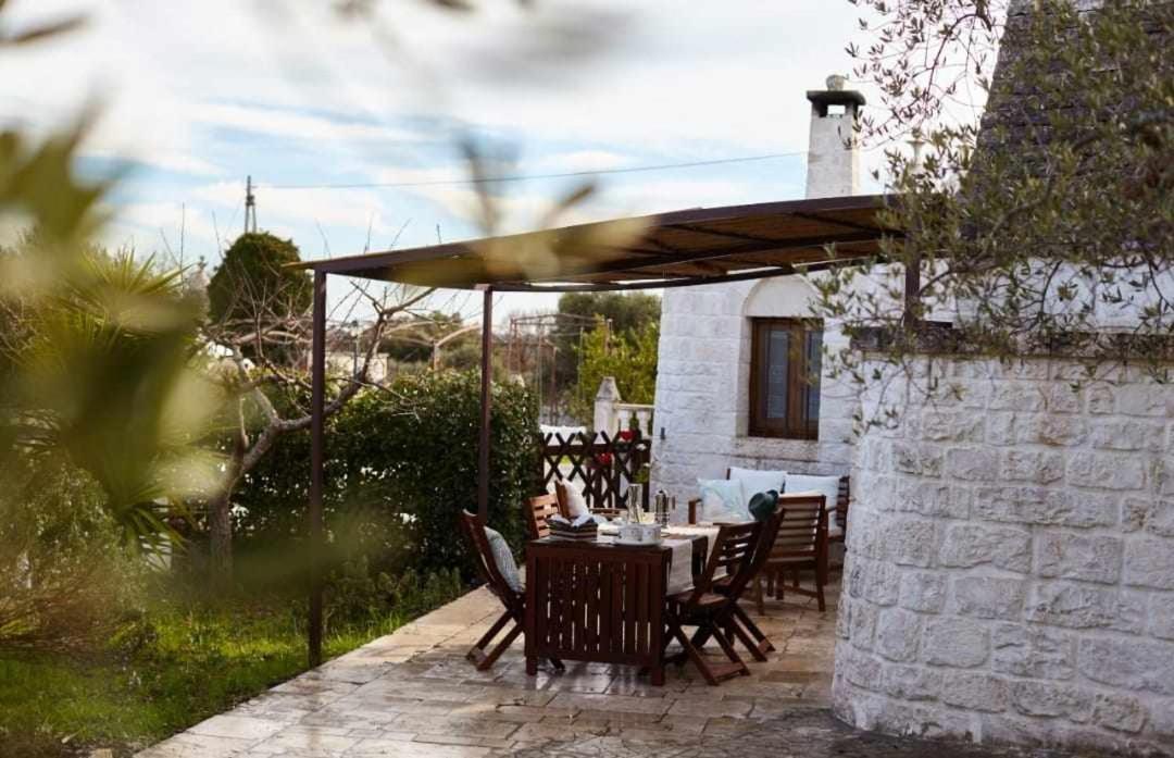Villa Trulli Azzalema With Exclusive Pool Brindisi Esterno foto