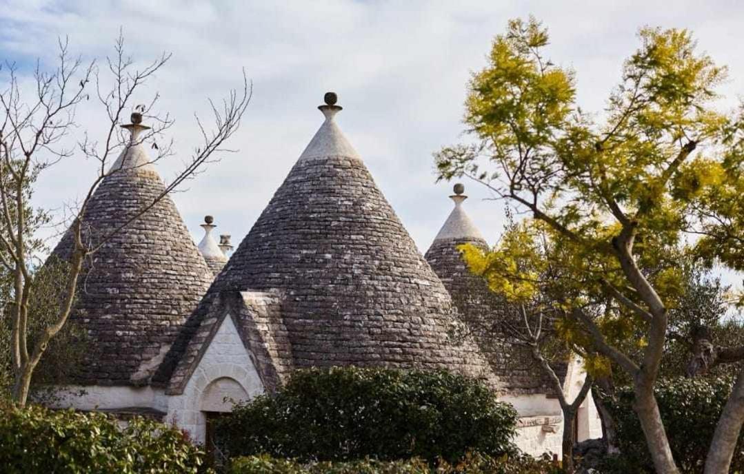 Villa Trulli Azzalema With Exclusive Pool Brindisi Esterno foto